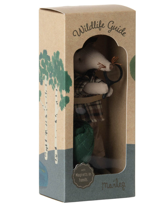 Little maileg play wildlife guide mouse