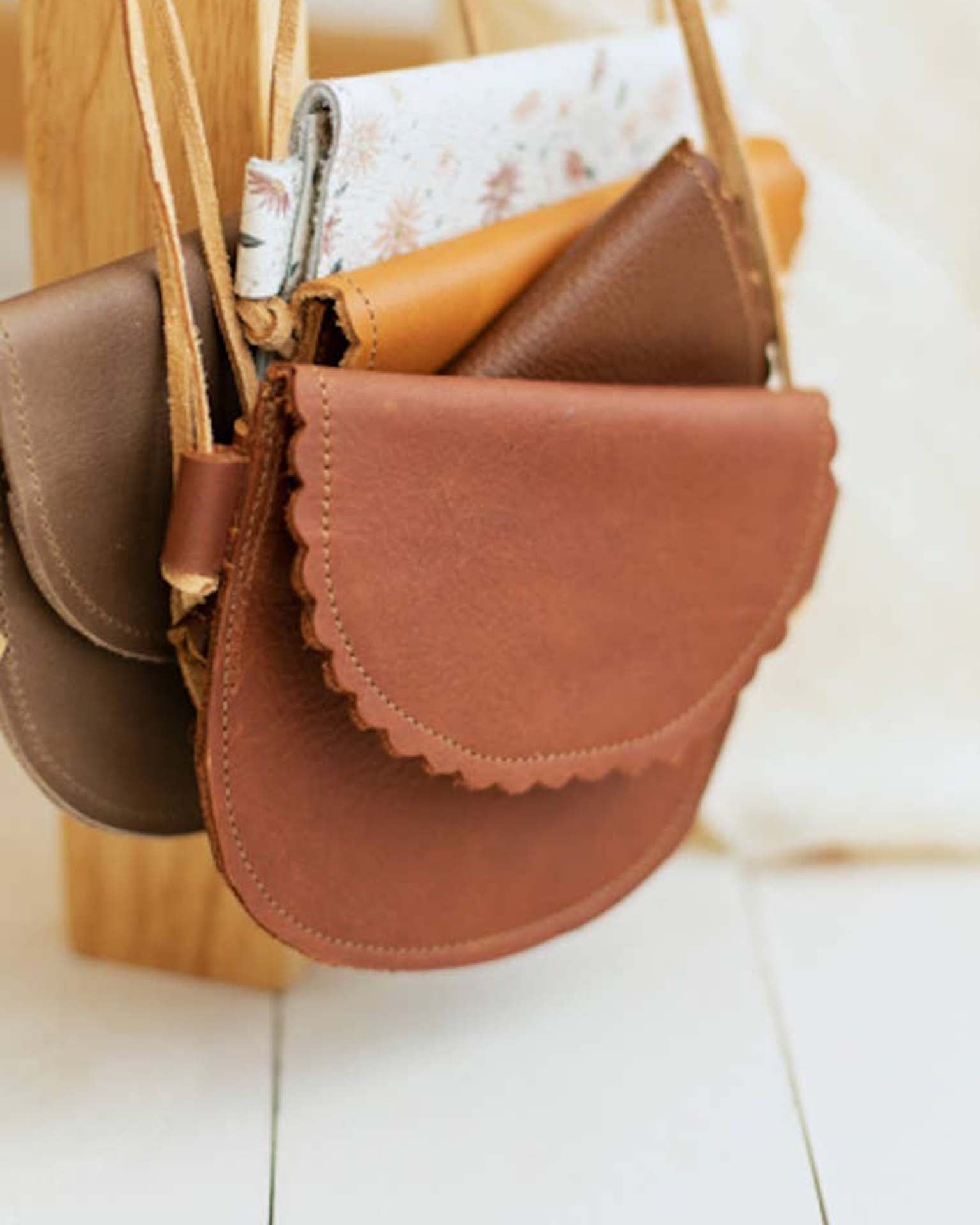 Bag hardware accessories | Leather bag pattern, Handbag hardware, Leather  bags handmade